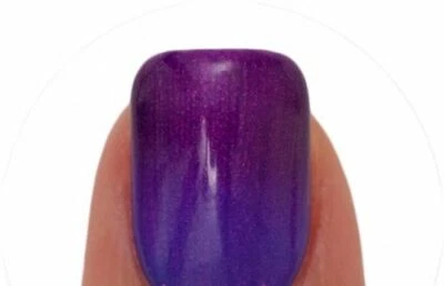 Lechat Dare To Wear Mood Polish No LED/UV light Needed - DWML06 Frozen Cold Spel - Image 1 of 3