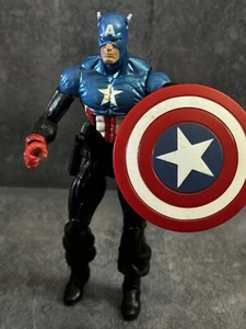 Hasbro Marvel Legends - Captain America (Bucky) - Picture 1 of 2