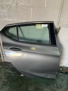15-19 VAUXHALL ASTRA K MK7 HATCH DRIVER SIDE REAR DOOR GREY PAINT CODE GR5/Z10A - Picture 1 of 4
