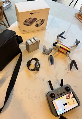 DJI Mini 4 Pro Fly More Combo Drone (DJI RD2) + 4 batteries & charger / bag - Image 1 of 4