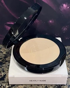 Merle Norman Flawless Effect Pressed Powder in NEARLY NUDE.......NEW - Picture 1 of 1