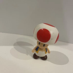 Super Mario Bros Toad PVC Action Figure 2009 Nintendo Toy - Picture 1 of 6