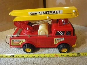Vintage Biki pressed steel snorkel fire truck, fire engine model, emergency car. - Picture 1 of 8