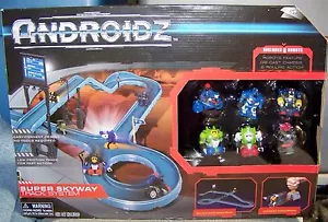 ANDROIDZ 2010 SUPER SKYWAY TRACK SYSTEM WITH SIX ANDROIDZ ROBOTS - Picture 1 of 6
