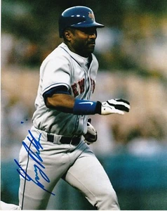 TONY PHILLIPS NEW YORK METS ACTION SIGNED 8x10 - Picture 1 of 1