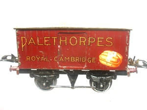 HORNBY '0' GAUGE MODEL No.1 " PALETHORPES" PRIVATE OWNER VAN - Picture 1 of 12