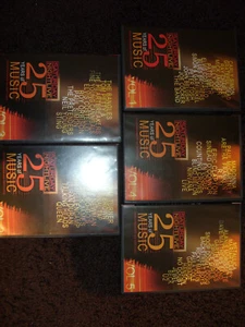 5 DVD Musikausschnitte"  25 Jahre Music "Nightlife in eine Pappbox neuwertig 1-5 - Bild 1 von 2