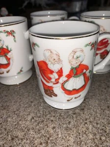 VTG Lefton Christmas Mug Cup Set of 4 Santa & Mrs Clause Gold Rim Footed - Japan - Picture 1 of 6