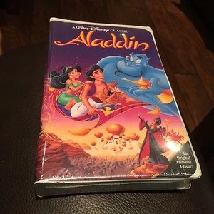 Aladdin Walt  Disney (VHS,1993) Black Diamond Classic New Sealed Clamshell Case. - Imagen 1 de 4