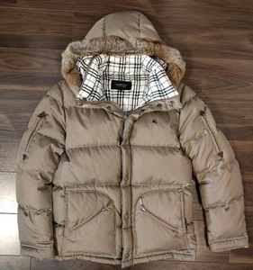 Burberry Black Label Puffer Jacket Size M Made in Japan - Picture 1 of 10