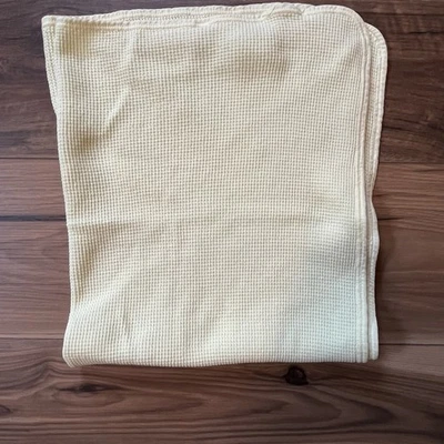 Винтажное детское одеяло Carters желтое 100% хлопок вафли вязаное тепловое милое - Изображение 1 из 4