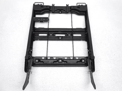 Оригинальная рама спинки правого заднего пассажирского сиденья Hyundai Veracruz 2007-2012 годов выпуска - Изображение 1 из 4