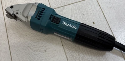 Cizalla/cizalla recta Makita JS1601 110v 1,6 mm 380 vatios - Imagen 1 de 4