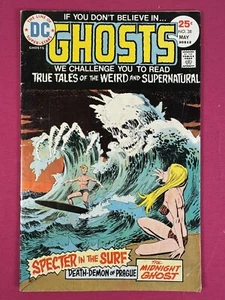 Ghost #38 1975 - Luis Domínguez Beach Surfing Cubierta - DC Bronze Age Horror - Imagen 1 de 4
