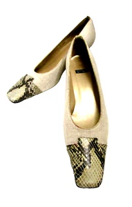 STUART WEITZMAN BEIGE LINEN FABRIC / SNAKE- REPTILE TRIM MULES HEELS PUMPS 9AA - Picture 1 of 14
