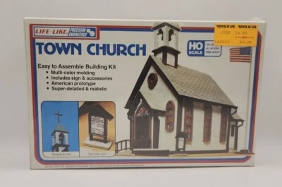 Life-Like HO Scale Train Building Model Kit # 1350 Town Church Sealed  - Image 1 of 4