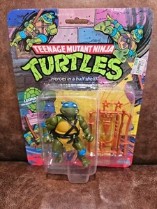 TMNT Ninja Turtles verrückte Actionfiguren Sword Slicin' Leonardo 1990 versiegelt - Bild 1 von 2