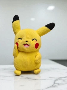 Pokemon Tomy Peluche Pikachu 8" Precioso Estado - Imagen 1 de 10