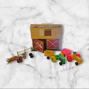 Vintage Fisher-Price Little People Family Play Farm #915 Barn Set w/ Accs 1970s - Picture 1 of 15