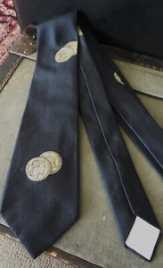 Vintage Dominique France Monsieur Brindeau coins 100% silk tie Made in France - Picture 1 of 9