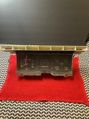 Conjunto de velocímetro de tablero Ford F-150 F250 F350 Bronco 1980-1986 Foto 1 de 4