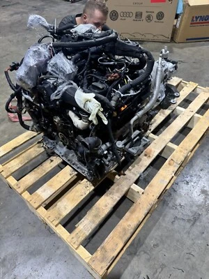 Motor para Audi Porsche A6 C7 A7 Q5 Macan 3.0 TDI CDU MCD.UD 059100099G Foto 1 de 4
