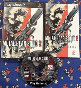 Metal Gear Solid 2: Sons of Liberty PlayStation PS2 CIB con tarjeta de registro etiqueta negra - Imagen 1 de 6