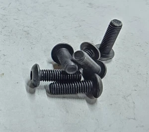 BHCS - Tornillo de tapa de cabeza de botón - 10-32 x 5/8 - Cantidad 20 - Imagen 1 de 1