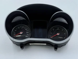 Mercedes Benz W205 C-Class Speedometer Instrument Cluster 260 Km A2059001018 - Picture 1 of 6
