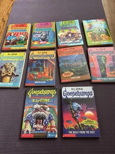 Lot Of 10 Random 90s R.L. Stine Goosebumps Books Scholastic - Picture 1 of 9