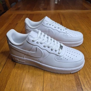 Nike Air Force 1 Men's Shoes In White UK Size 8 CW2288-111  - Picture 1 of 7