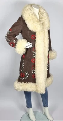Long vintage 1960s Afghan penny lane coat with natural sheep fur - sheepskin - Image 1 of 3