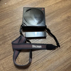 Sony D-3 Discman Portable Compact Disk Player - For Parts or Repair - Bild 1 von 19