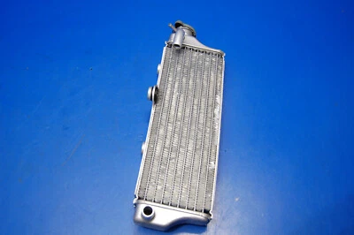 Husqvarna Husky 00-12 CR250 2002 WR250 OEM llenado derecho radiador refrigeración 800092216 Foto 1 de 4