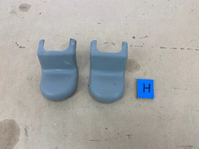 Par de cubiertas de oruga de asiento izquierdo y derecho Lexus ES300 1997-2001 gris OEM #2277E Foto 1 de 4