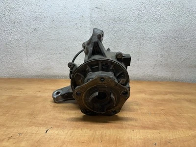 99-04 Porsche Carrera 911 996 OEM Conjunto de buje de nudillo trasero derecho del lado del pasajero Foto 1 de 4