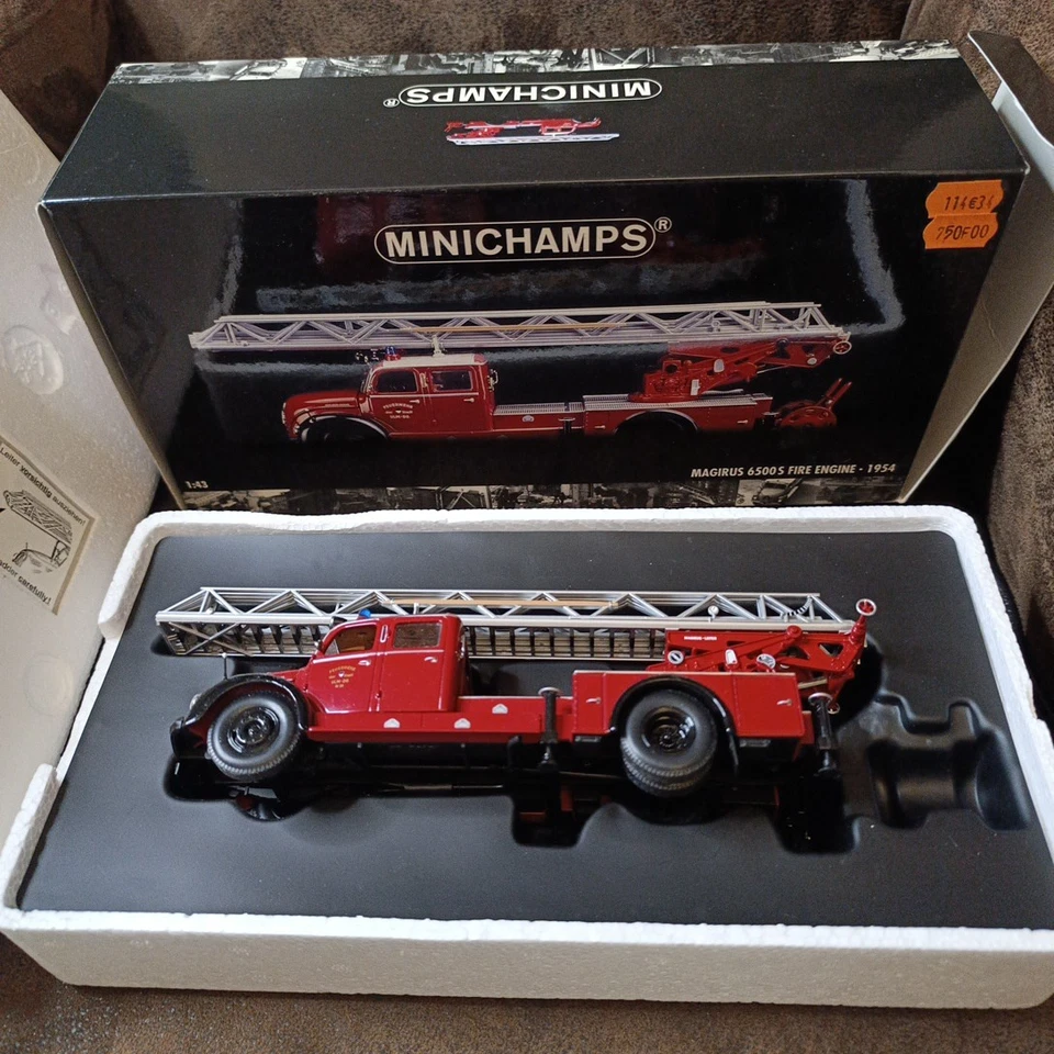 Minichamps Camion Pompier Magirus 6500 S 1954 1/43 manque la lance à incendie - Photo 1/3