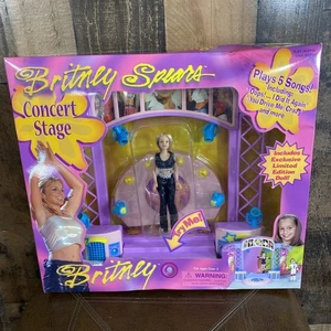 2000 Vintage BRITNEY SPEARS Concert Stage con Bambola Edizione Limitata ~ Suona 5 Canzoni - Foto 1 di 24