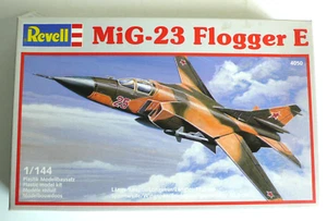 KIT REVELL ANCIEN MIG - 23 "FLOGGER E" 1/144 ème COMPLÈTE 1988 2 MAQUETTES - Imagen 1 de 5