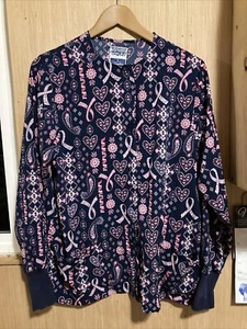 Strictly scrub stretch S long sleeve snap up top pink ribbon blue Hearts Paisley - Picture 1 of 11