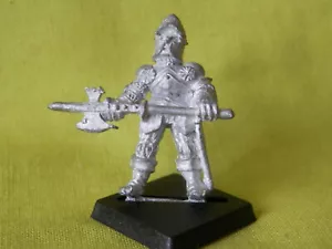 A23 WARHAMMER EMPIRE ARMY - HALBERDIER 1980S OOP METAL MODEL - Picture 1 of 1