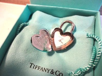 Амулет для часов в форме сердца Return To Tiffany & Co нержавеющая сталь, кварц - Изображение 1 из 4