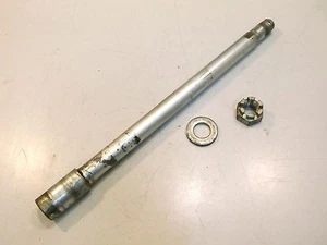 Perno y tuerca del eje trasero usado Yamaha XVZ13 1300 Venture Royale 1987 - Imagen 1 de 1