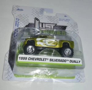 Camiones Just Jada 2023 - Chevrolet Silverado 1999 doble onda verde y blanco 42 - Imagen 1 de 5