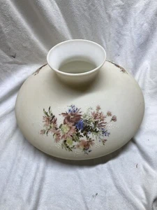 Vintage GWTW Hurricane 12" Fitter Glass Lamp Shade Handpainted Oil or Electric - Picture 1 of 9