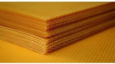 Natural Beeswax Sheets 60 Pack, 10" x 5.3" DIY Candle Making Kit 25.5cm x13.5 cm - Image 1 of 4