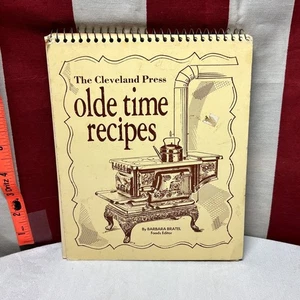 CLEVELAND PRESS Olde Time Recipes cookbook Barbara Hartt Ohio comfort food 1977 - Picture 1 of 5