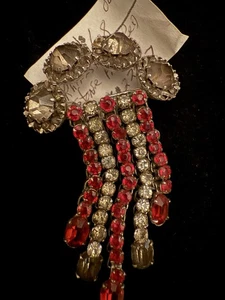 Broche antiguo estrás con piedras rojas plata no magnética - Imagen 1 de 8