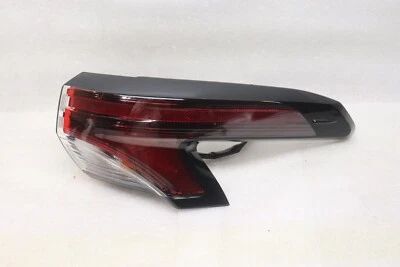 Luz trasera lateral LED para pasajero derecho Toyota Sienna 2021 2022 2023 OEM Foto 1 de 4