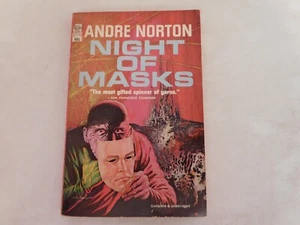 Nacht der Masken von Andre Norton um 1964, Taschenbuch Ace 57751 - Bild 1 von 9
